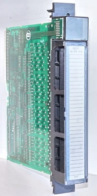 GE Fanuc 90-70 IC697MDL654 Discrete Input Module - Image 1 of 3