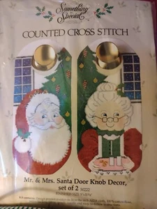 Something Special 50222 Mr & Mrs Babbo Natale pomello decorazione punto croce contato nuovo USA - Foto 1 di 1