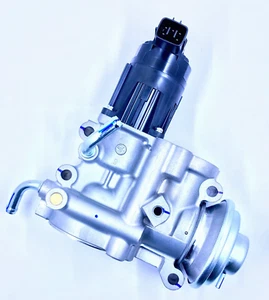 Válvula EGR 1582A526 genuina Mitsubishi 4N15 Triton 2015-2019 - Imagen 1 de 4