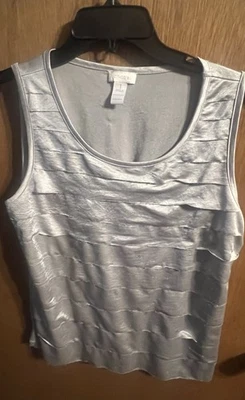 CHICO'S CAMISETA SIN MANGAS PLATEADA CON VOLANTES EN CAPAS SIN MANGAS ELÁSTICA PARA MUJER TALLA 1 Foto 1 de 2