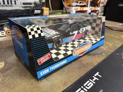 Baterías Geoff Bodine Exide Ertl American Muscle Ford Thunderbird 1/18 Foto 1 de 4