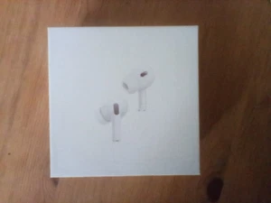 Kopfhörer 2. Generation mit magnetischem Ladecase (markenlos) - Bild 1 von 4