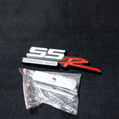 1x Blanco Mate SSR SIGNATURE SERIES Metal Parrilla Frontal Insignia Emblema Racing Turbo Foto 1 de 4