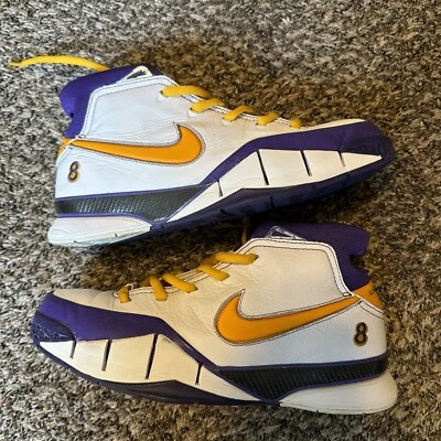 Nike Kobe Bryant Protro 1 Final Seconds Lakers Cierre AQ2728-101 talla 11 sin caja Foto 1 de 4