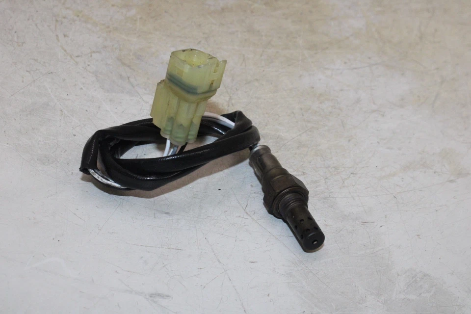 Honda CBR1100XX 2002 OEM OXÍGENO O2 escape gas sensor lambda Foto 1 de 4