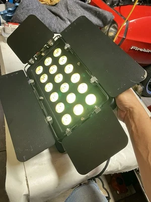 Chauvet DJ SLIMBANK T18 USB DMX Quad-Color LED Wash Light With Barn Door #3 - Image 1 of 4