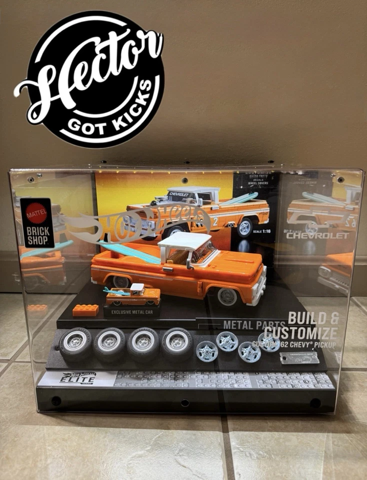 Hot Wheels Custom 62 Chevy Pickup Target Display Exclusivo Con Luz Foto 1 de 1