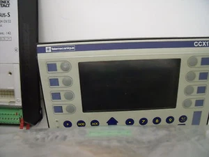 Schneider Telemecanique Bedienerschnittstelle 8 Zoll LCD TCCX1730LW - Bild 1 von 1