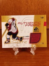 2001-02 SP Game Used GOLD! Edition Authentic Fabric Joe Sakic /300 HOF