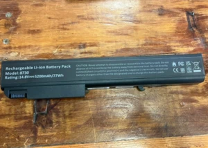 493976-001 - AV08 8-Cell Battery for HP EliteBook 8530p 8530w 8730w - Picture 1 of 1