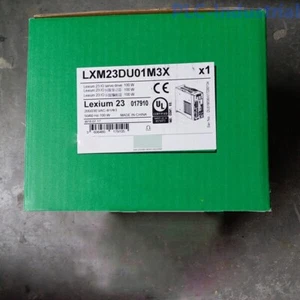 1PZ Nuovo Schneider LXM23DU01M3X Servoazionamento Spedizione Rapida - Foto 1 di 3