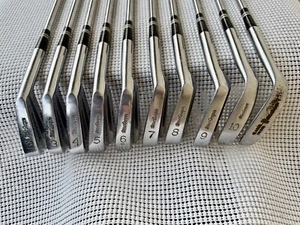Vintage MacGregor Tourney Custom The 985 Iron Set 2-SW Steel Shafts Stiff Flex - Picture 1 of 20