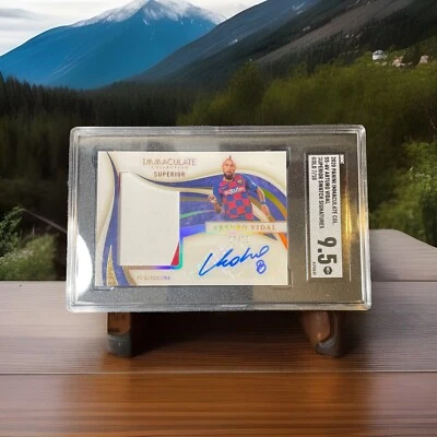 2020 Immaculate Soccer Superior Swatch Signatures Arturo Vidal 07/10 SGC Chile - Image 1 of 3