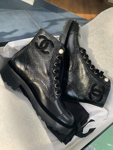 NIB CHANEL LOGO 21A LACE-UPS Pearl Embellished Black Combat Boots Size 38 - Picture 1 of 20