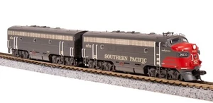 Broadway Limited 7760 N SP EMD F7 AB Bloody Nose Diesel Locomotive #6233/8148 - Picture 1 of 16