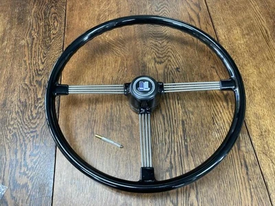 Volante genuino Bmc Triumph Tr4  Foto 1 de 4