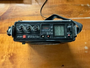Récepteur radio 3 bandes Panasonic RF-888 PSB/FM/AM vintage années 70 fonctionne voir vidéo - Photo 1/16