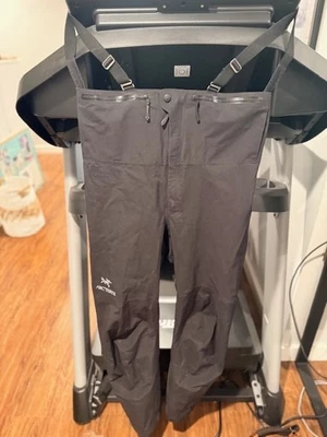 Babero Arcteryx Beta SV para hombre, mediano, negro Foto 1 de 4