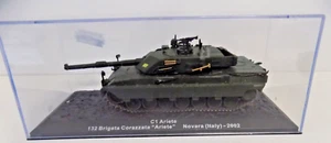C1 ARIETE 132 BRIGATA CORAZZATA ARIETA NOVARA ITALIA 2002 SCALA 1:72 DI ATLANTE - Foto 1 di 2