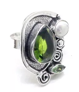 925 Sterling Silver Green Peridot Gemstone Handmade Jewellery Ring (US) Size-7 - Picture 1 of 7