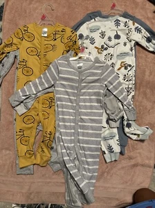 baby boy onesies - Picture 1 of 7