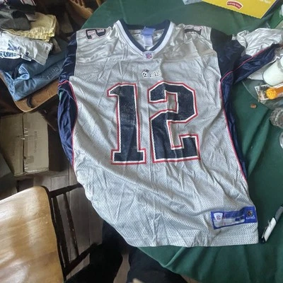 Camiseta Reebok NFL Auténtica New England Patriots Tom Brady Talla Alternat de plata L Foto 1 de 4