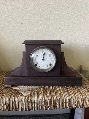 Antique Sessions winding Mantel Clock works but needs repair 17 X 10 X 5 - Image 1 of 4