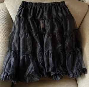 Disney Dress Shop Black Crinoline PinUp Petticoat Skirt Women XS-M New - Picture 1 of 3