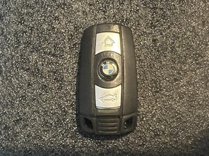 BMW 3 Series E90 E91 E92 E93 3 button remote key fob 868MHz BMW 6986585-02 - Picture 1 of 10