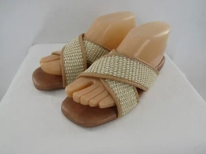 Nicole Miller New York Bamboo Double Strap Flat Women Sandals Size : 7 Brand New - Picture 1 of 6