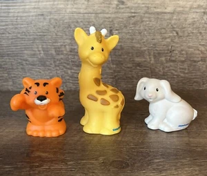 LOTE Fisher Price Little People Animales Jirafa Tigre Conejo Conejo Coleccionable - Imagen 1 de 6
