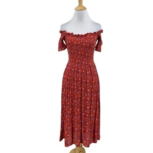 Kimchi Blue Dress Womens XS Extra Small Off The Shoulder Smocked Slit Side Midi - Picture 1 of 11