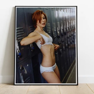 Alyson Hannigan Photo / Poster Up To 30" - Picture 1 of 2