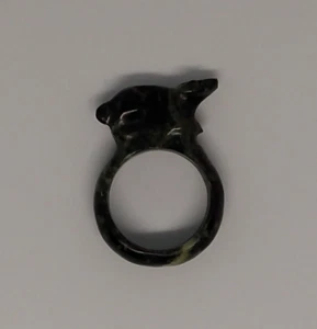 Vintage handgeschnitzter Naturstein Otter Tier Ring Größe 10 Schmuck Unisex - Bild 1 von 4