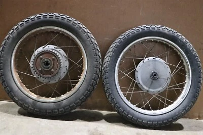 Harley Sprint 350 SS 1972 Aermacchi juego de llantas delanteras y traseras par  Foto 1 de 4