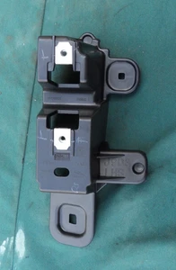 Jaguar i Pace Rear Bumper Mounting. Jaguar i Pace LH Rear Bumper Mount Bracket - Picture 1 of 3