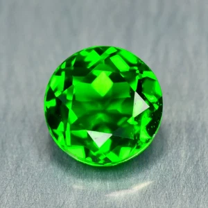 Piedra preciosa bastante limpia de 1,02 quilates 100 % diopsido de cromo natural, Rusia - Imagen 1 de 1