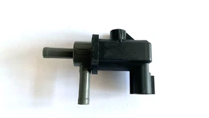 90910-12273  for Toyota Corolla E120 E130 2004 Petrol vacuum valve - Picture 1 of 4