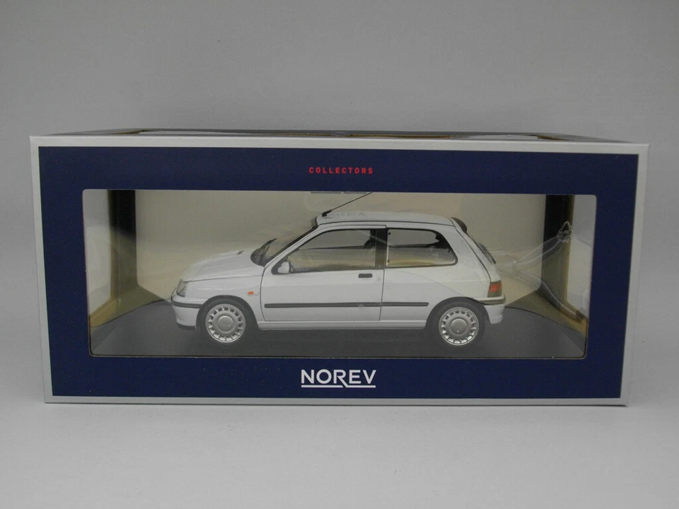 Renault Clio 16S (1991) - Norev 1:18 - NO185251WH - Immagine 1 di 1