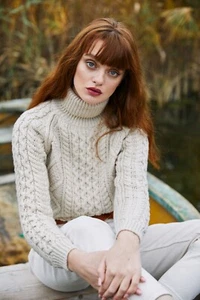 SAOL Aran Irish Turtleneck Sweater Women's 100% Merino Wool Cable Knit Pullover - Picture 1 of 14