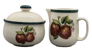 Juego de azúcar y crema Casuals rojo manzana verde adorno China Perla Usado en excelente estado - Imagen 1 de 8