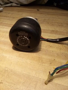 akai gx-210d Reel Hub Motor - Picture 1 of 2