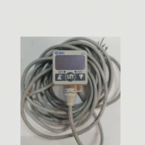 ▀▄▀▄▀  SMC ZSE40-01-22L  - PRESSURE SENSOR - SENSOR DE PRESION ZSE40 01 22L - Bild 1 von 2