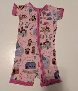 Little Sleepies rosa Camp Sleepies 12-18 M Shorty Reißverschluss gebraucht, in einwandfreiem Zustand - Bild 1 von 8