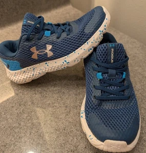 Under Armour Sportschuhe Kinder Größe 1Y EUC - Bild 1 von 8