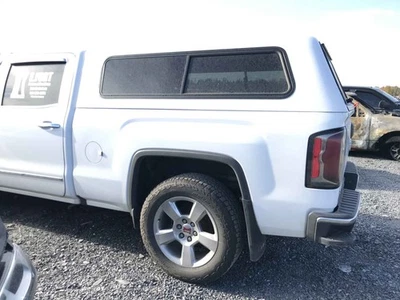 Used Fuse Box Engine fits: 2018 Gmc Sierra 1500 pickup ID 23387799 Grade A - Image 1 of 4