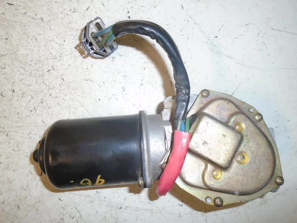 Isuzu 1996-1998, motor limpiaparabrisas Oasis Foto 1 de 4