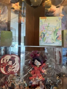 CONFIRMADO: SERIE FLORES NANCI “LYCORIS RADIATA” - Imagen 1 de 2