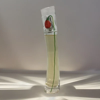 Kenzo Flower Eau De Parfum Spray 1oz Spray Como En La Imagen, SIN CAJA Foto 1 de 4