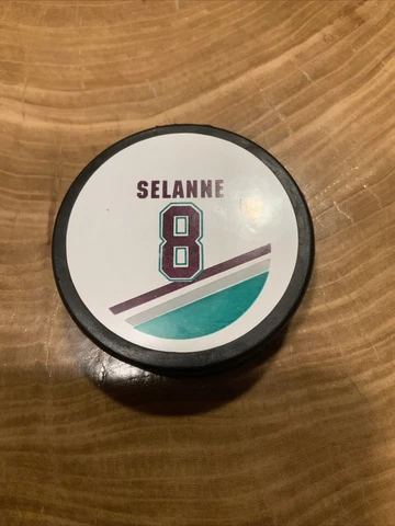 Mighty Ducks of Anaheim Teemu Selanne Inglasco Hockey Puck Cover